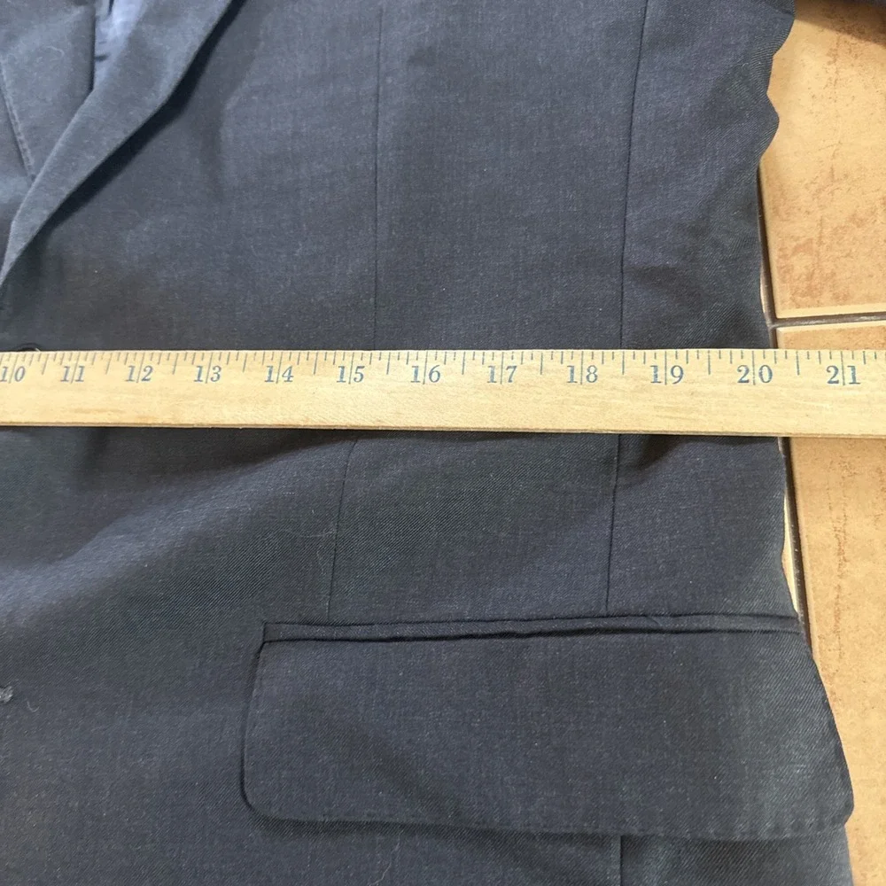 Jos A Bank Signature Gold 2 Piece Dark Gray 100% Wool Suit 40L Pants 34 x 31